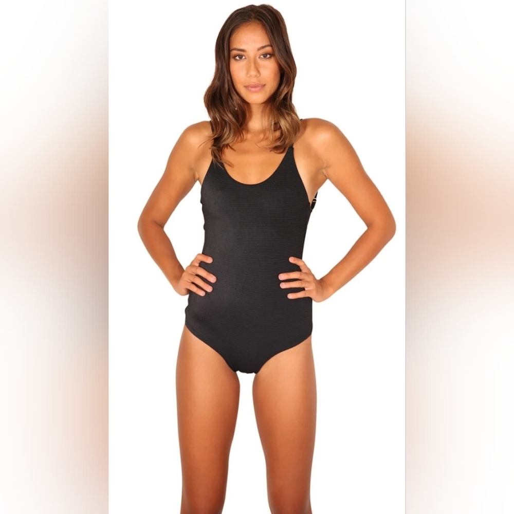Issa de' Mar Hana One piece Black Ribbed Cheeky Size XL